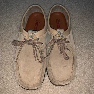 Clarks Wallabee